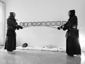 A távolság tartása, alapállás